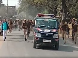बरेली : चोरी कर रहे बदमाश ने पुलिस से घिरता देख खुद को मार ली गोली बरेली : चोरी कर रहे बदमाश ने पुलिस से घिरता देख खुद को मार ली गोली