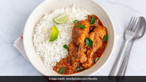 How To Make Chicken Ularthiyathu - A Quick And Easy Chicken Masala From Kerala (Recipe Inside)
