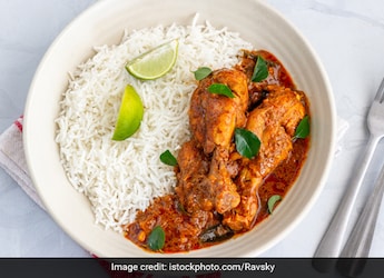From Kerala Chicken Roast To Malabar Chicken: 5 Kerala-Style Chicken Recipes For Your Spicy Cravings From Kerala Chicken Roast To Malabar Chicken: 5 Kerala-Style Chicken Recipes For Your Spicy Cravings