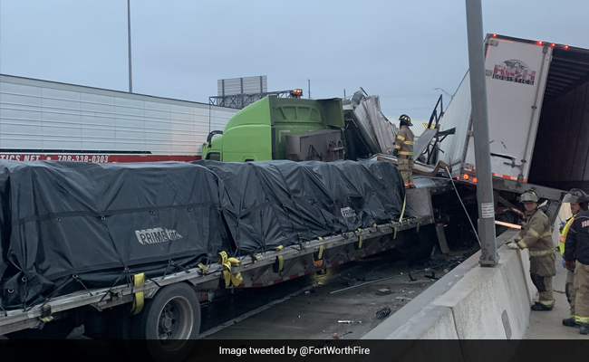 6 Dead In Icy Texas Pileup As Frigid Weather Blankets Much Of US