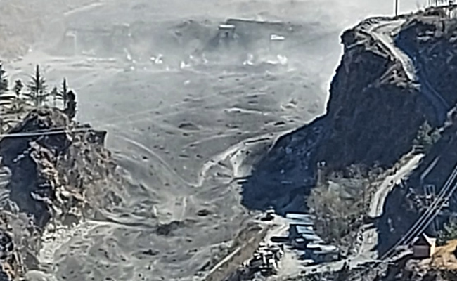 Families Of Missing Accuse Authorities Of Slow Rescue Work In Uttarakhand