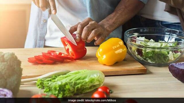 Plant-based diet focuses on consumption of fruits and vegetables