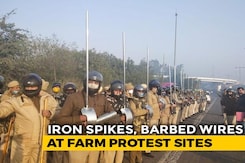Concertina Wire, Barricades And Buses - Situation At The Ghazipur Border Concertina Wire, Barricades And Buses - Situation At The Ghazipur Border