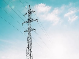 Chinese Man Causes Outage After Sit-Ups Atop Power Pole: Report Chinese Man Causes Outage After Sit-Ups Atop Power Pole: Report