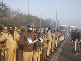 उपद्रवियों की अब खैर नहीं, दिल्ली पुलिस ने सबक सिखाने के लिए तैयार करवाईं स्टील की लाठियां : सूत्र उपद्रवियों की अब खैर नहीं, दिल्ली पुलिस ने सबक सिखाने के लिए तैयार करवाईं स्टील की लाठियां : सूत्र