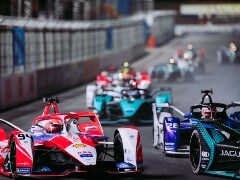 Formula E: Jaguar's Sam Bird Wins Race 2 Of Diriyah E-Prix, Mahindra's Alex Lynn Hospitalised After Collision