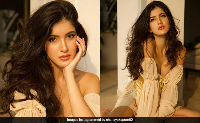 Shanaya Kapoor Sets Glow Goals For The Week With Radiant Skin And Glossy Lips