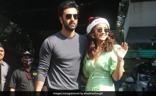 "Ranbir Kapoor Is Sharing His Wardrobe With You": Alia Bhatt Fills In For Boyfriend On Instagram