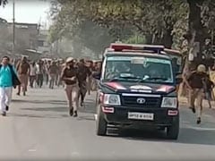 बरेली : चोरी कर रहे बदमाश ने पुलिस से घिरता देख खुद को मार ली गोली