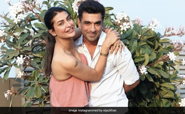 Pavitra Punia ने Video में ट्रोल्स पर उतारा गुस्सा, बोलीं- हम तुम्हारी गालियां सुनने के लिए हैं...