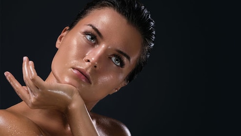 Slugging: Dermatologist On How This Popular Skincare Trend Works Only For The Right Skin Type