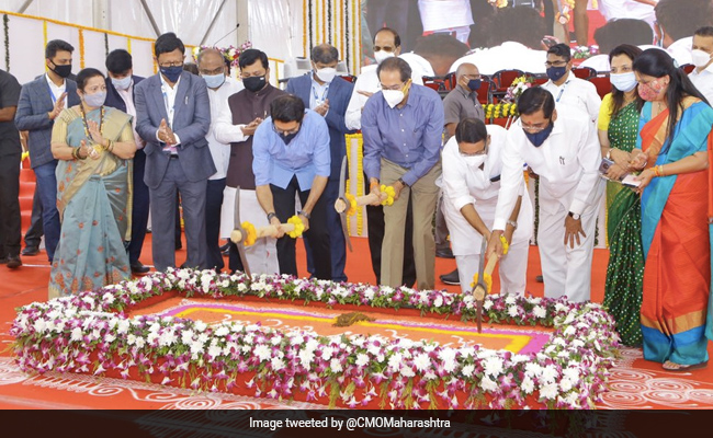 Uddhav Thackeray Lays Foundation Stone Of Sewri-Worli Elevated Corridor In Mumbai