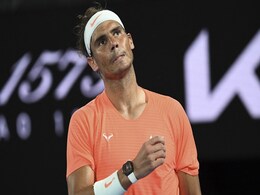 Australian Open: 22 साल के स्टेफानोस सितसिपास ने किया करिश्मा, क्वार्टर फाइनल में हारे राफेल नडाल Australian Open: 22 साल के स्टेफानोस सितसिपास ने किया करिश्मा, क्वार्टर फाइनल में हारे राफेल नडाल