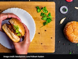 Burger Chain Renames Food On Its Menu, Disguises It As Office Supplies Burger Chain Renames Food On Its Menu, Disguises It As Office Supplies