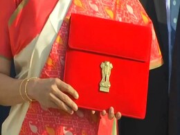 Budget 2022 : ब्रीफकेस से बहीखाता, फिर बहीखाते से टैबलेट और App तक, ऐसा रहा है आम बजट का सफर Budget 2022 : ब्रीफकेस से बहीखाता, फिर बहीखाते से टैबलेट और App तक, ऐसा रहा है आम बजट का सफर