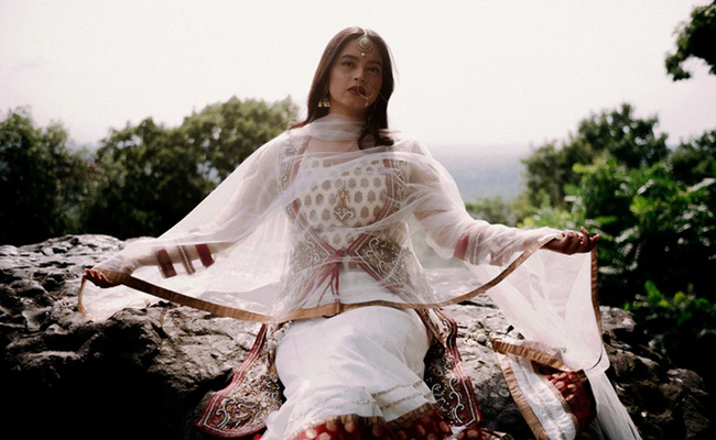 Add Spring Vibes To Wedding Season Dressing With These Lehengas