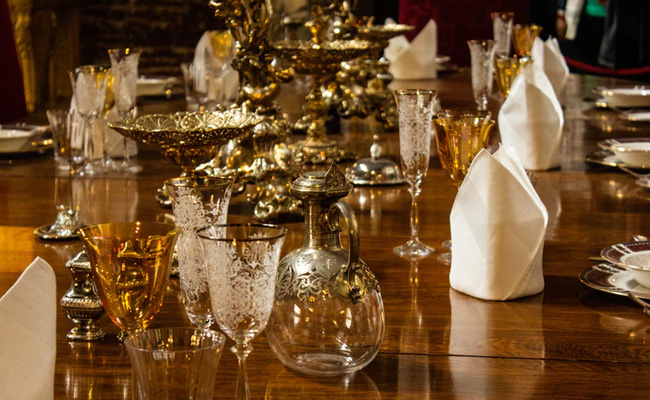 Planning Spring Time Feasts? 5 Kinds Of Dinner Sets To Choose From