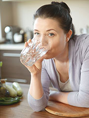Beat Water Retention- 10 Hacks