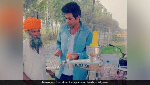 Watch: Comedian Sunil Grover Flaunts His Juice-Making Skills At Local Juice Stall