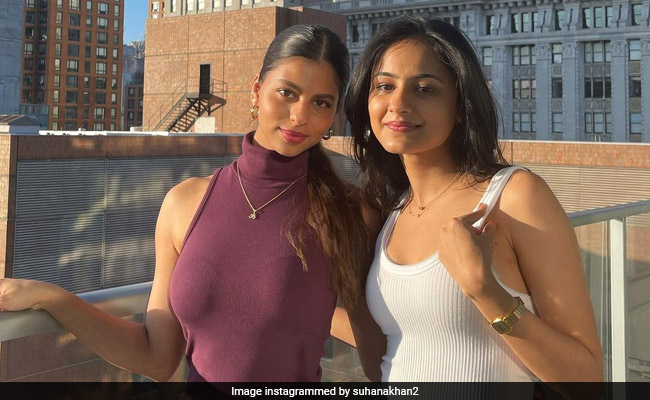 Suhana Khan In Stunning Bodycon Dress Just Made New York More Glam