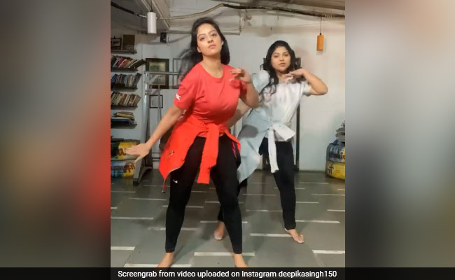 दीपिका सिंह ने अपनी दोस्त के साथ Bawaal Song पर किया गजब का डांस, देखें Video