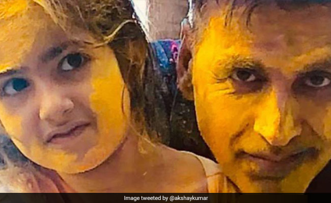 Holi 2021: On Akshay Kumar And Twinkle Khanna's Instagram Palettes, Nitara Adds A Splash Of "Joy"