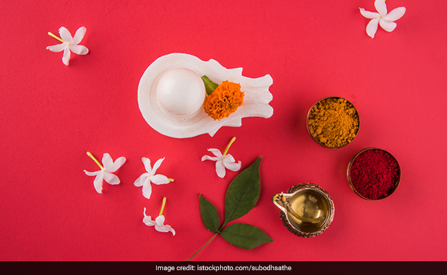 Maha Shivratri 2021: Shiva <i>Mantras</i>, Best Devotional Songs For Shivratri