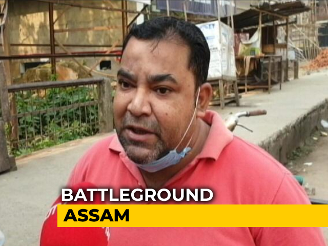 'Chai Pe Charcha' With Voters In Assam