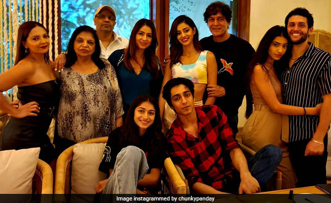 Ananya Panday And Family Just Made “Midnight Brunch” A Thing
