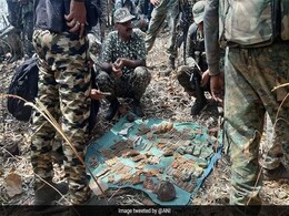 5 Maoists Carrying Bounty Worth Lakhs Killed In Maharashtra 5 Maoists Carrying Bounty Worth Lakhs Killed In Maharashtra