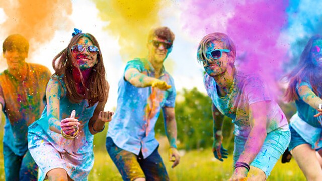 Holi2021: Do not forget to apply sunscreen before playing holi