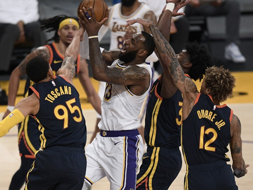NBA: LeBron James Scores 19 points To Help Los Angeles Lakers Defeat Golden State Warriors