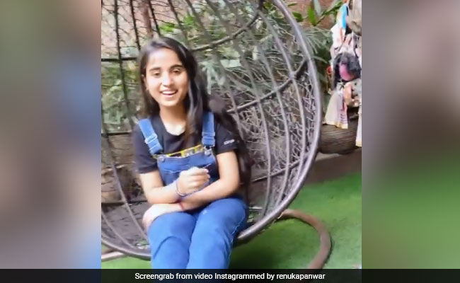 Renuka Panwar ने '52 गज के दाम' के बाद 'धन्यवाद तेरा रे' सॉन्ग से मचा डाली धूम, देखें Video