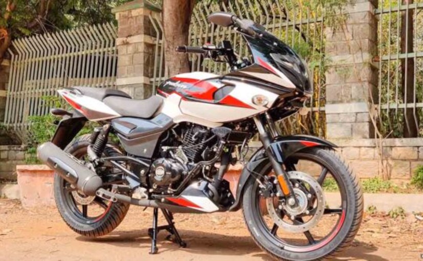 2021 Bajaj Pulsar 220F To Get New Colour Schemes