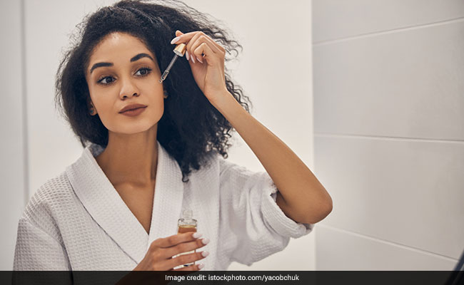 10 Best Face Oils To Bring Back Life To Dry Skin