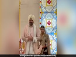 हरमन बावेजा ने साशा रामचंदानी संग रचाई शादी, देखें Photos और Video हरमन बावेजा ने साशा रामचंदानी संग रचाई शादी, देखें Photos और Video