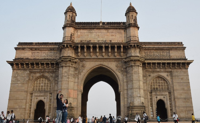Mumbai Reports 660 New COVID-19 Cases, Lowest Since February 23