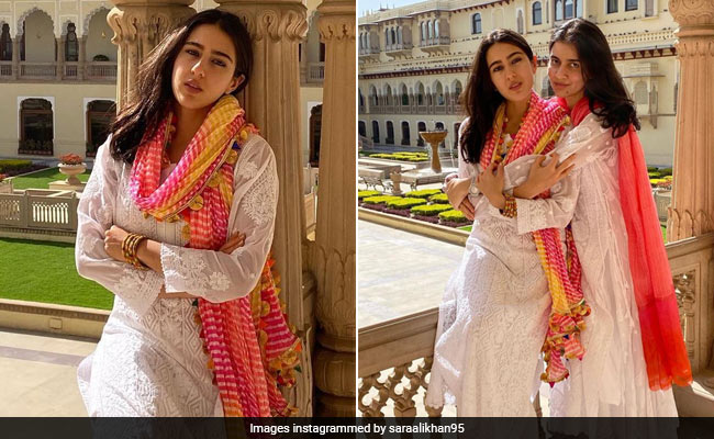 Sara Ali Khan Makes Pretty <i>Salwar Kameez</i> Suits An Ethnic Go-To For Every Season