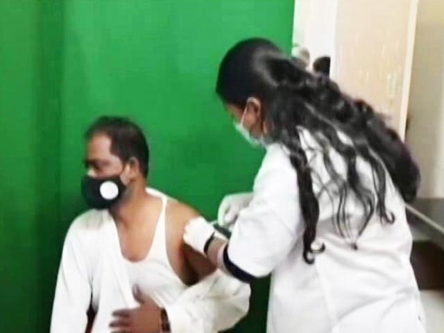 Mumbai Survey: 33% In Slums Not Taking Vaccines