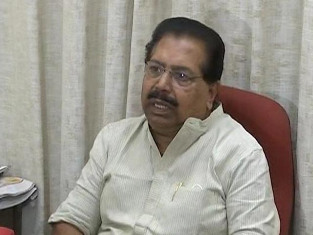 कांग्रेस छोड़ने के बाद बोले पीसी चाको- BJP जैसी सांप्रदायिक पार्टी में शामिल होने की कल्पना भी नहीं कर सकता