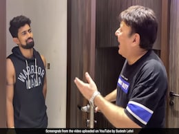 कॉमेडियन Sudesh Lehri ने मकान मालिक को किराया देने से किया इनकार, तभी हुआ ऐसा हाल...देखें Video कॉमेडियन Sudesh Lehri ने मकान मालिक को किराया देने से किया इनकार, तभी हुआ ऐसा हाल...देखें Video