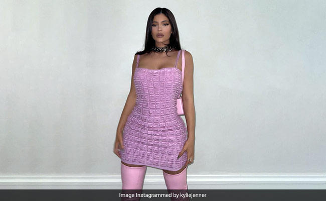 Kylie Jenner Gives Us Barbie Vibes In An All-Pink Ensemble