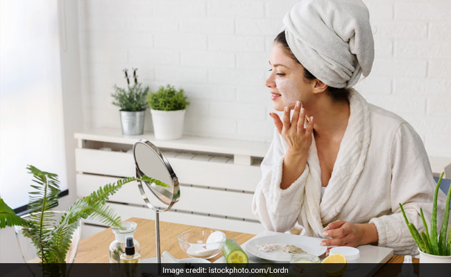 Skincare tips: You should choose a gentle cleanser for combination skin type