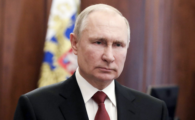 "Are You Joking?": Vladimir Putin Shocked As Phone-In Hit By "Cyberattack"