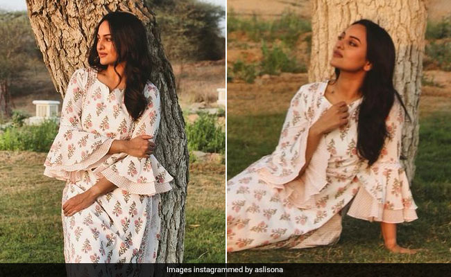 Like Sonakshi Sinha, Welcome Chic Floral Kurtas In Your Spring Closet