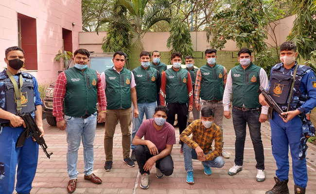 दिल्ली पुलिस की स्पेशल सेल मे मोस्ट वांटेड काला झटैडी गैंग के शार्प शूटर्स को किया गिरफ्तार