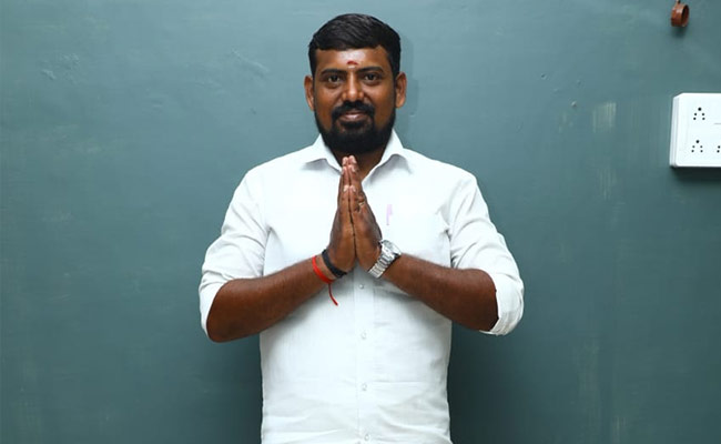 Tamil Nadu Assembly Election 2021: This Candidate Is Promising Helicopters, Rs 1 Crore And A Trip To Moon