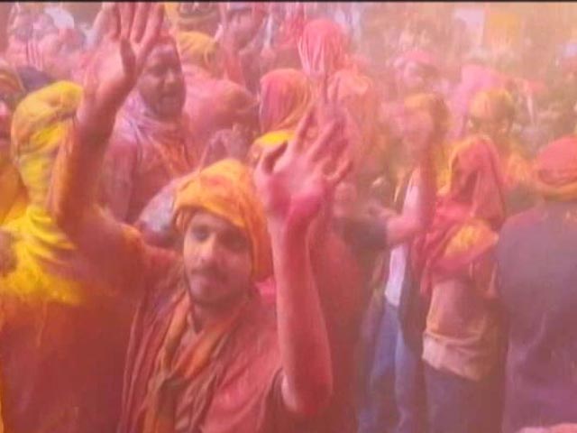 Nation Celebrates Holi Amid Massive Covid Spike