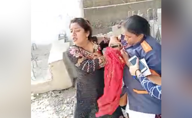 Watch: Woman Without Mask Kicks, Slaps Mumbai Civic Worker When Stopped
