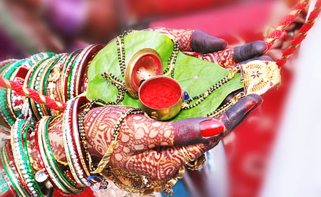 टीवी सीरियल में पहली बार हुई ऐसी शादी, लोगों को नहीं हो रहा यकीन, वीडियो देख हो जाएंगे लोटपोट